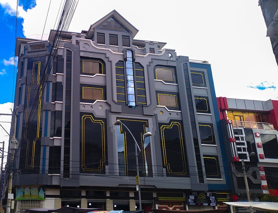 Arquitectura_Cholet_16_de_Julio