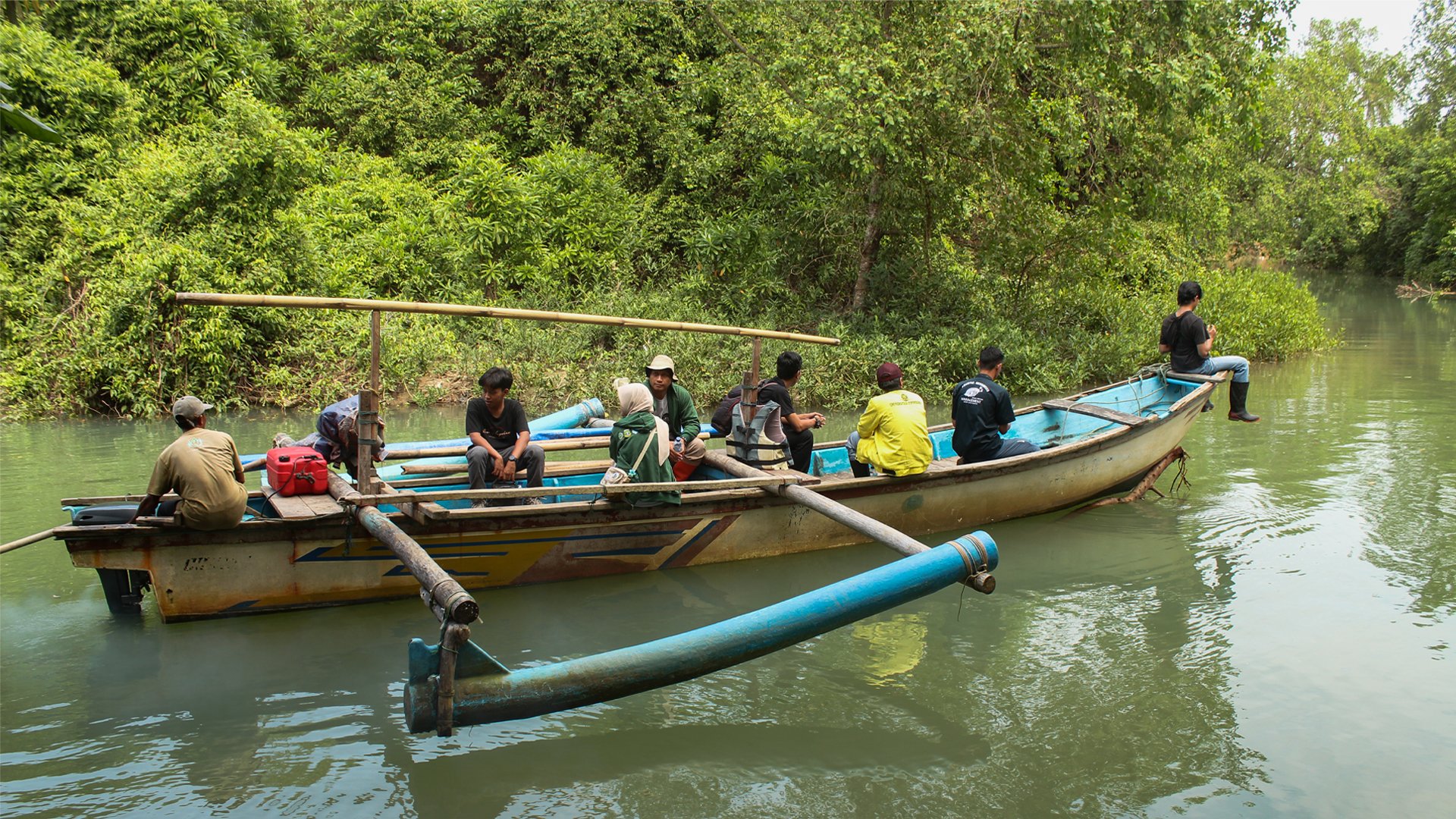Field mapping with KEHATI, SALAKA, university students, and local community representatives (July 2025) | Photo: Tony Liong / Open Mapping Hub - Asia-Pacific